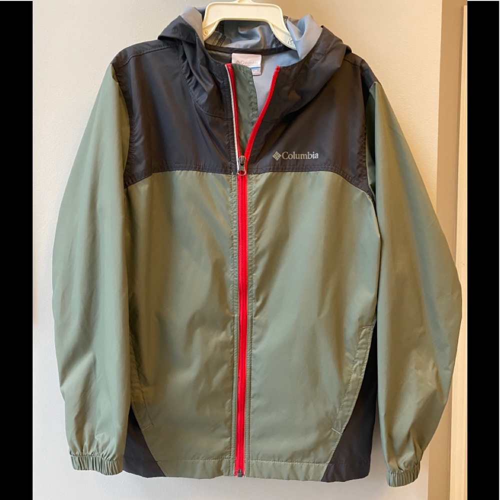 Boys Columbia Rain Jacket Sz M